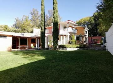 Casa de 6 habitaciones, San Agustín Etla · Vive o Invierte: 6 Suites, Jardín y Área de Entretenimiento en Oaxaca