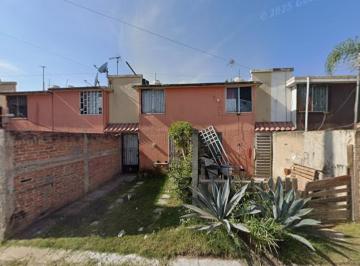 Casa en condominio de 2 habitaciones, El Salto · Venta de Casa