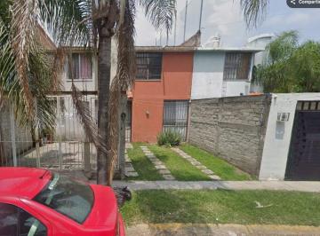 Casa en condominio de 2 habitaciones, El Salto · Oportunidad