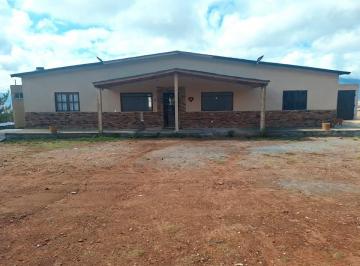 Rancho de 4 habitaciones, Arteaga · Hermosa Cabaña en Venta