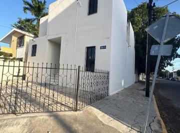 Oficina de 9 habitaciones, Mérida · Oficinas en Esquina a 100 m. de Circuito Colonias