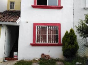Casa en condominio , El Salto · Vendo Casa