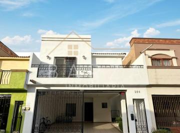 Casa , Saltillo · Casa en Venta Al Sur de Saltillo