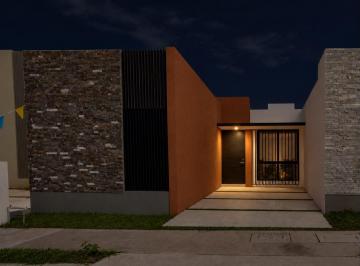 Casa de 3 habitaciones, Villa de Alvarez · Casa Nueva en Renta, Zona Tranquila (Bielva)
