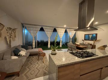 Casa en condominio de 3 habitaciones, Zapopan · Casa Amubelada con Rooftop