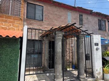 Casa de 2 habitaciones, Querétaro · Casa Amueblada en Venta