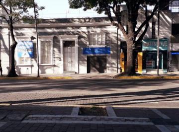 Casa uso de suelo , Guadalajara · Espacio Comercial en Renta de 258.99 m² en Av Juárez, Centro de Guadalajara