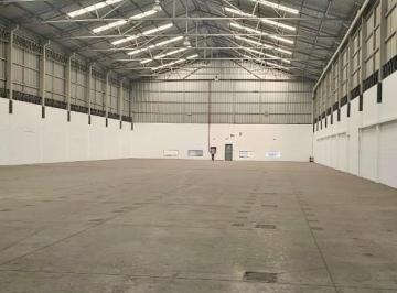 Bodega-Galpón , Guayaquil · Alquiler de Bodegas Vía Daule Dentro de Complejo
