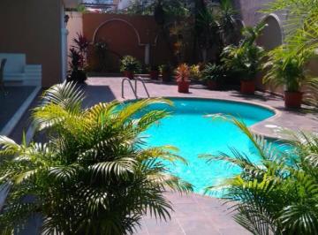 Casa de 5 habitaciones, Guayaquil · Se Vende Ceibos Los Parques, Remodelada, 5 Dorm..