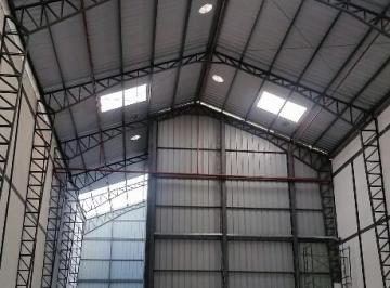 Bodega-Galpón , Guayaquil · Via Daule, Alquilo Bodega por Estrenar, 15 m de Altura en Cumbre, con Oficinas