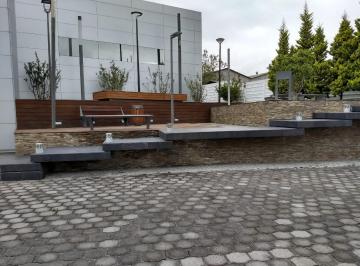 Edificio-Hotel-Fabrica , Quito · Carcelén Industrial I3, Vendo Edif. 1800 m² Constr. 2650 m² Terre. Bodega 700 m². Infraestrututa Lista.