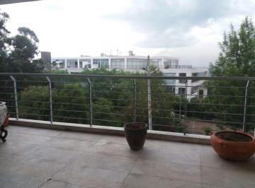 Departamento de 2 habitaciones, Quito · Vendo - Amplio Departamento de 2 Dorm. - Cumbaya