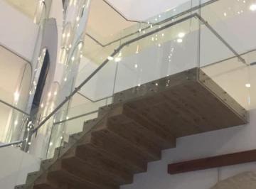 Oficina comercial , Quito · Arriendo Oficina en Metropolitan