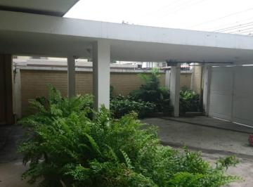 Casa de 6 habitaciones, Guayaquil · Se Vende Casa en Urdesa Central, Uso Comercial