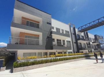 Suite de 1 habitación, Quito · Suites y Departamentos en Conjunto Sector La Morita