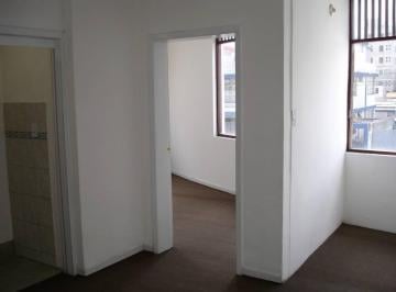 Casa de 10 habitaciones, Quito · Jipijapa Vendo Casa Rentera