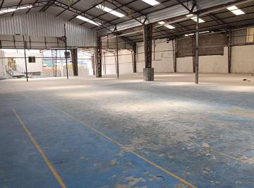 Bodega-Galpón , Quito · Galpón / Oficina Comercial en Renta Sector Norte de Quito Arriendo (Comite)