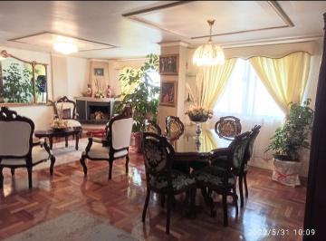 Departamento de 3 habitaciones, Quito · Departamento de Venta 134 m 3 Dorm. Marina de Jesús Quito