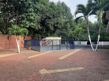 Casa de 23 habitaciones, Guayaquil · Se Vende Casa en Urdesa Central con Permisos Grande! Remodelada