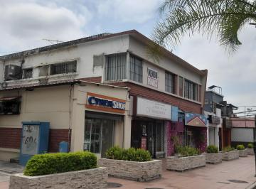 Casa de 5 habitaciones, Guayaquil · Se Vende Casa, Urdesa Central, Sector Comercial, Victor Emilio Estrada.