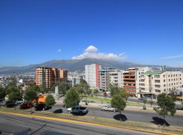 Terreno / Lote , Quito · Lote Excelente Ubicación / Vista - Para Proyecto Inmobiliario