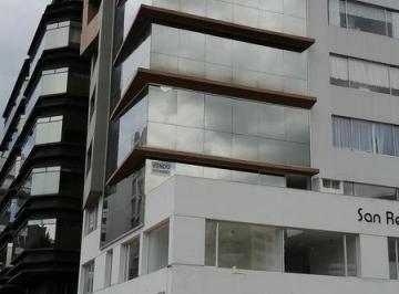 Departamento de 4 habitaciones, Quito · Vendo Departamento 3 Dorm. X La Carolina