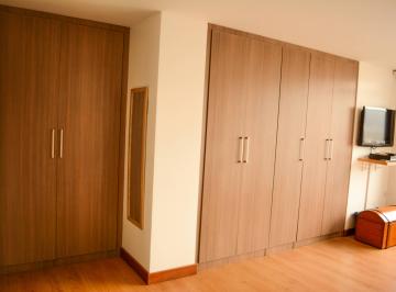 Departamento de 2 habitaciones, Quito · Fernando Ayarza y Eloy Alfaro, Arriendo Partamento 135 m², 2 Dorm, 50 m² Terraza. Hermosa Vista.