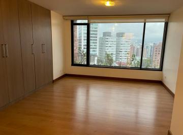 Departamento de 2 habitaciones, Quito · Eloy Alfaro y Fernando Ayarza, Arriendo Apartamento 135 m², 2 Dorm, 50 m² Terraza. Hermosa Vista.