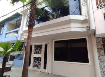 Casa de 4 habitaciones, Guayaquil · Se Vende Casa en Ciudadela Martha de Roldos 4 Dorm.