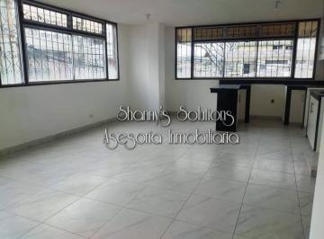 Departamento de 3 habitaciones, Guayaquil · Kennedy Venta Dpto Remod con 3 Hab y Garaje en 1er Piso Mas 1 Suite