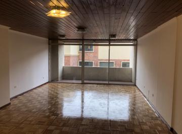 Departamento de 3 habitaciones, Quito · Alquilo Estupendo Apartamento República del Salvador