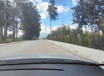 Terreno / Lote , Quito · Pifo Vendo o Rento Terreno 53000 m² en Oyambaro