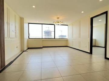 Departamento de 2 habitaciones, Guayaquil · Departamento en Venta con Vista Lateral Al Rio en Torre Bellini