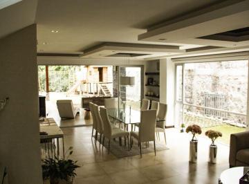 Casa · 400m² · 3 Habitaciones · 4 Estacionamientos · Bajo de Precio Linda Casa Moderna Cerca de La Ruta Viva, Tumbaco (Pr)