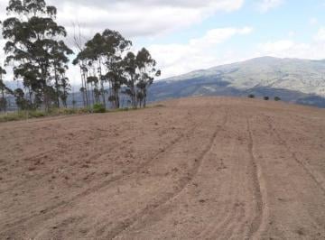 Terreno / Lote , Pedro Moncayo · Re/max Futuro Vende Finca de 76 Ha Proyecto Lotizacion/agro en Cochasqui