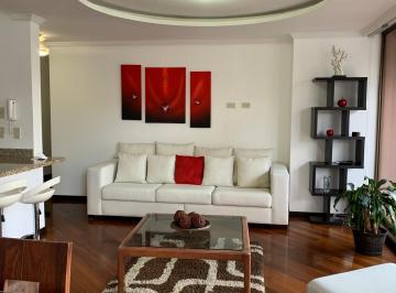 Departamento de 2 habitaciones, Quito · Hermoso Departamento Amueblado Republica del Salvador