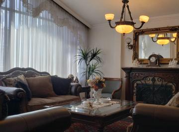 SALA PRINCIPAL · Venta Casa Norte de Quito 6 Dorm. Mas Departamento Amplia 426 m Independiente