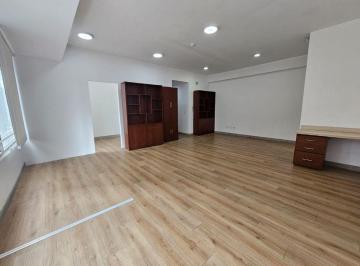Oficina comercial de 1 habitación, Quito · Alquiler Oficina Edificio Gaia 61 m Eloy Alfaro y Mariana de Jesus, Parqueadero