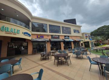Local comercial Venta 170m²  · Venta de Excelente Local en El Cc de Via a La Costa en La Ciudad de Guayaquil