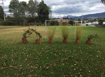 Terreno / Lote de 4 habitaciones, Quito · Quinta con Amplio Terreno, Cerca Av Ilaló, Vía Al Tingo, Valle de Los Chillos