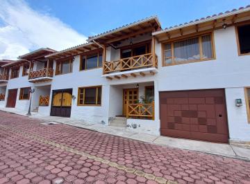 Casa de 3 habitaciones, Quito · Venta Casa Valle de Los Chillos