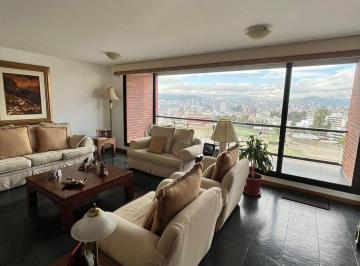 Departamento · 239m² · 3 Habitaciones · 2 Estacionamientos · Amplio Departamento en Venta Sector Quito Tennis con Balcon