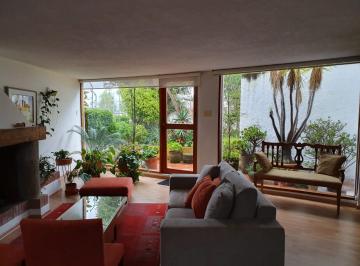 Casa de 3 habitaciones, Quito · Vendo Linda Casa / Conjunto Bellavista
