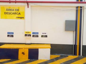 Local comercial de 1 habitación, Guayaquil · Gasolinera, Guayaquil, Valor Negociable