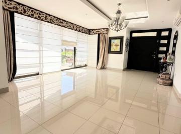 Departamento de 3 habitaciones, Guayaquil · Olivos 2 Precioso Como Nuevo