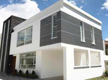Casa · 168m² · 3 Habitaciones · 2 Estacionamientos · Venta Casa Amplia Mirasierra $159.000