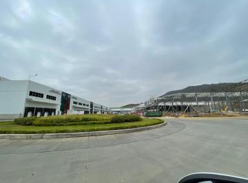 Bodega-Galpón , Guayaquil · Alquiler Bodega 5664 m² y Mezanine 150 m² en Complejo Logístico, Vía a Daule