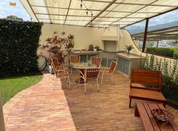 porche con BBQ · Cumbaya Casa de Venta en Conjunto