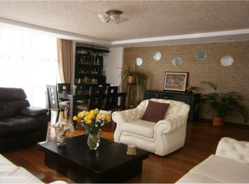 Departamento de 3 habitaciones, Quito · Luz y Espacio! 150 m² con Acabados de Lujo en El Batán Alto