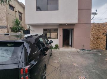 Casa de 3 habitaciones, Guayaquil · Alquilo Casa en San Felipe